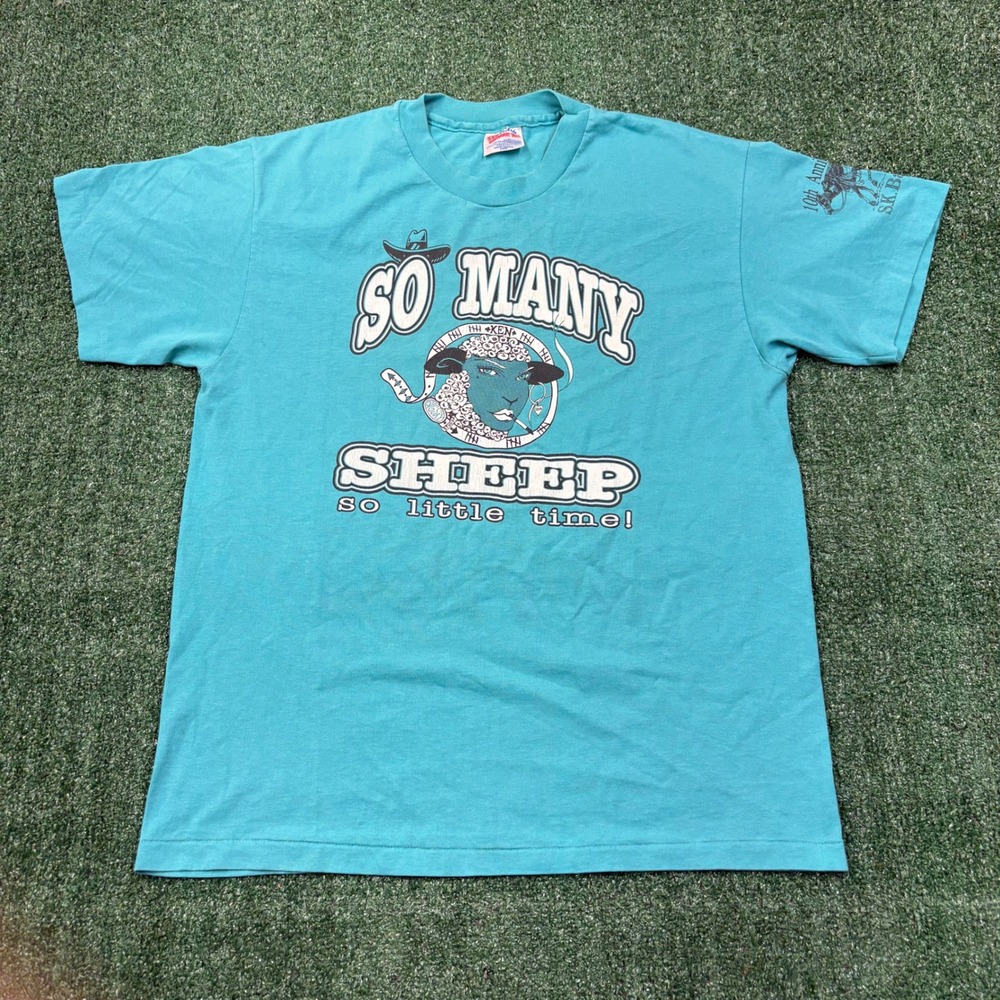 Vintage 90s Hanes So Many Sheep T-shirt